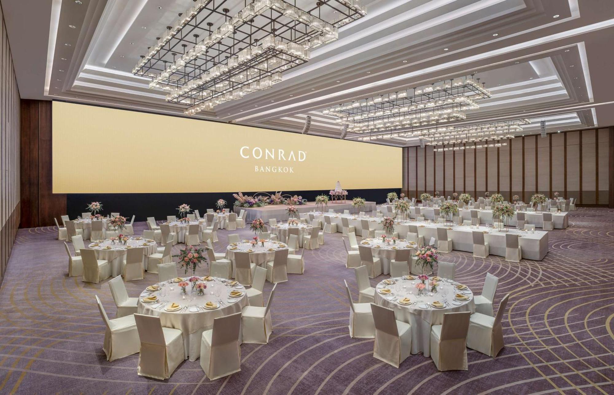 Conrad Bangkok Hotel Kültér fotó The Grand Ballroom