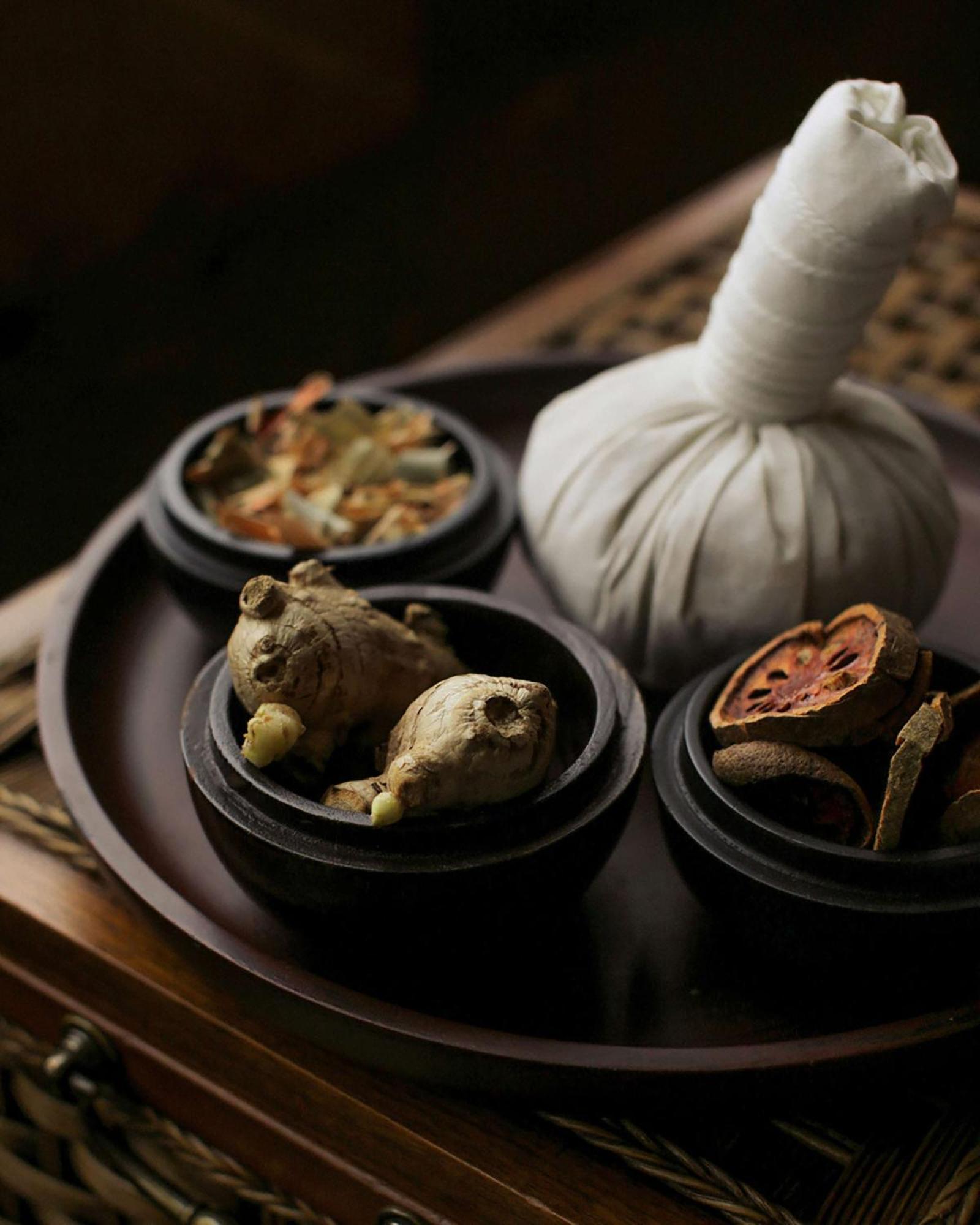 Conrad Bangkok Hotel Kültér fotó Ayurvedic medicine